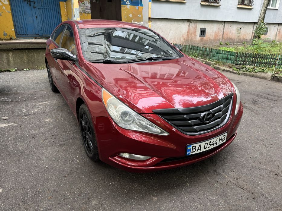 Hyundai Sonata 2011