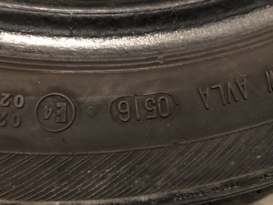 Barum brillantis 2 175/65 15r letnie