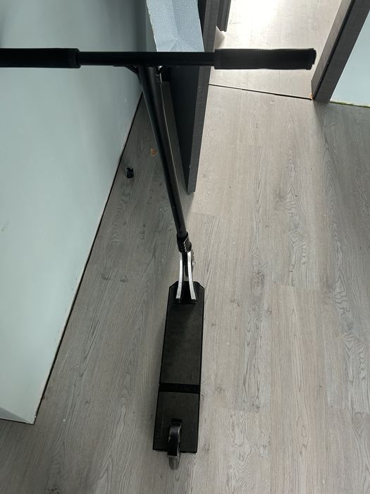 Hulajnoga Movino Black Mamba