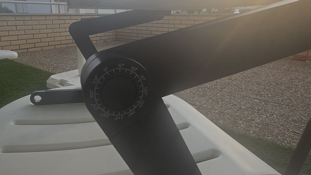 Vendo mesa articulada para pc