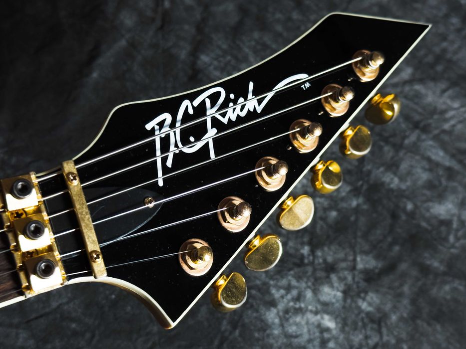 B.C. Rich Warlock-920JE See Through Red Burst