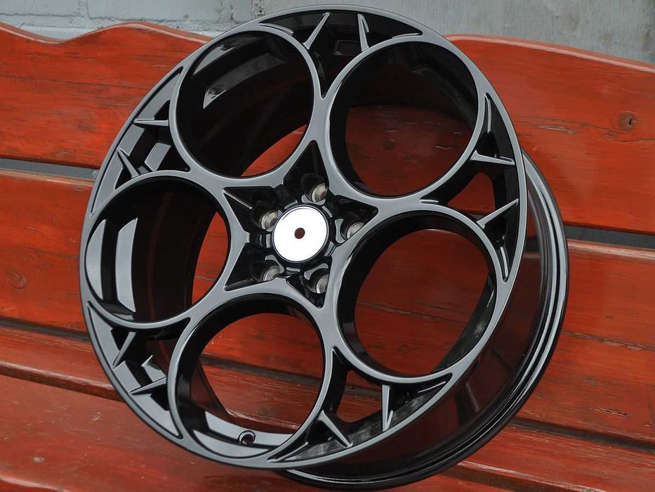 FELGI R18 5x110 Alfa Romeo Giulia Giulietta Stelvio Tonale Fiat 500x