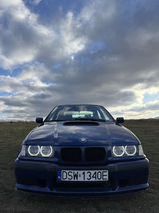 BMW E36 Compact 1.6benzyna