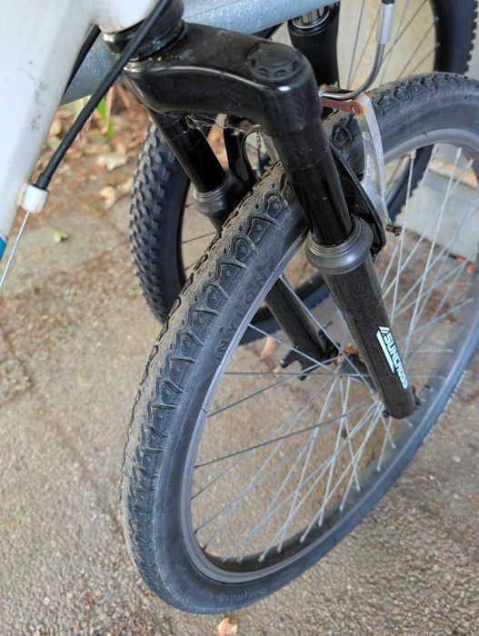 Bicicleta honesta procura novo dono - 60 € !!!