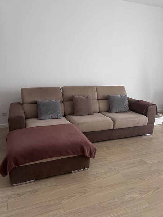 Sofá de 3 lugares com Chaise Lounge