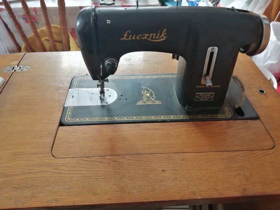 Maszyna do szycia Łucznik