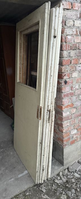 Деревʼяні двері безкоштовно самовивіз