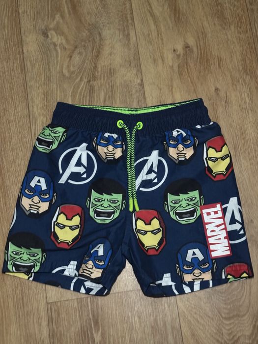 Продаю дитячі шорти Marvel (Hulk, Captain America, Iron Man)