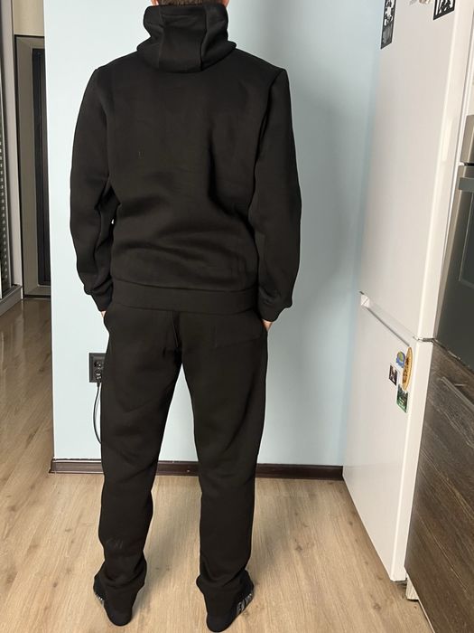 Костюми Nike ( байка та фліс )