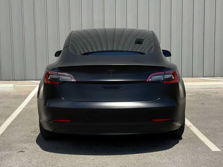 Tesla Model 3 Performance      2023
