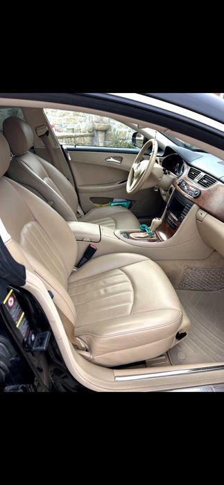 CLS320 em ótimo estado