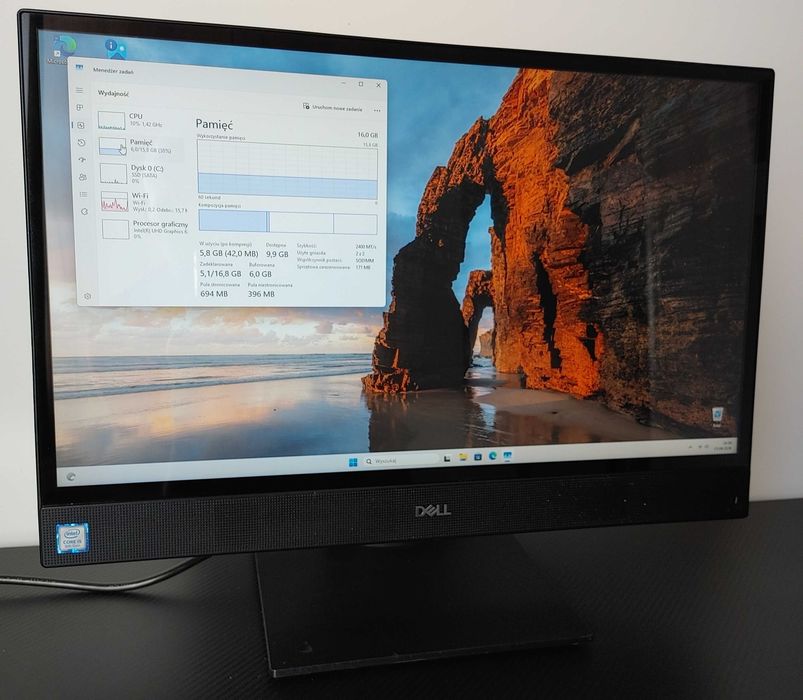 Komputer AIO DELL Optiplex 5270 / Intel Core i5-9500 / 16 GB DDR4 / 240 GB SSD / Klawiatura i Mysz Logitech / Windows 11 /