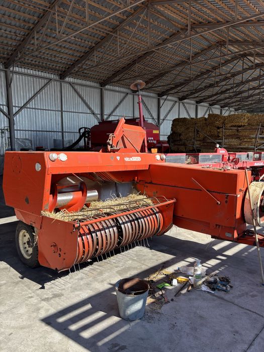 Прес підбирач Simpa Z 224