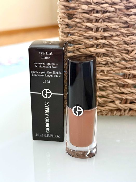 Рідкі тіні Giorgio Armani Eye Tint Longwear Luminous Liquid Eyeshadow