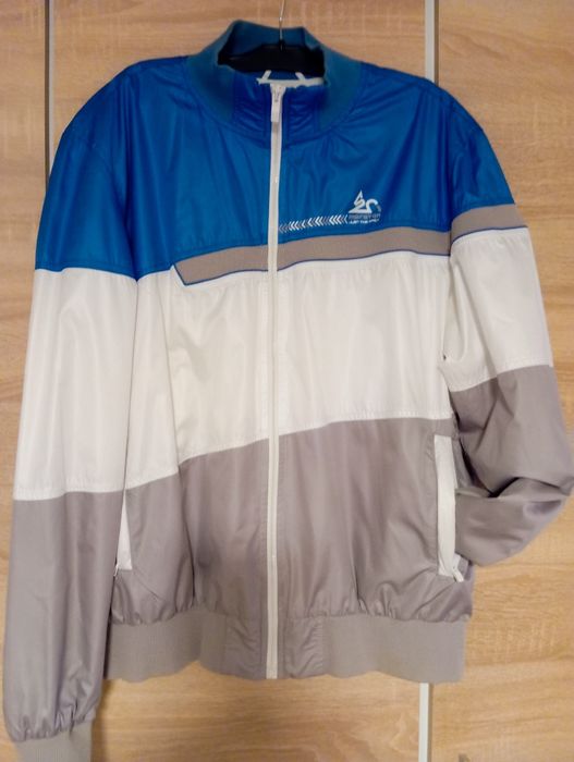 Пуховик в отличном состоянии