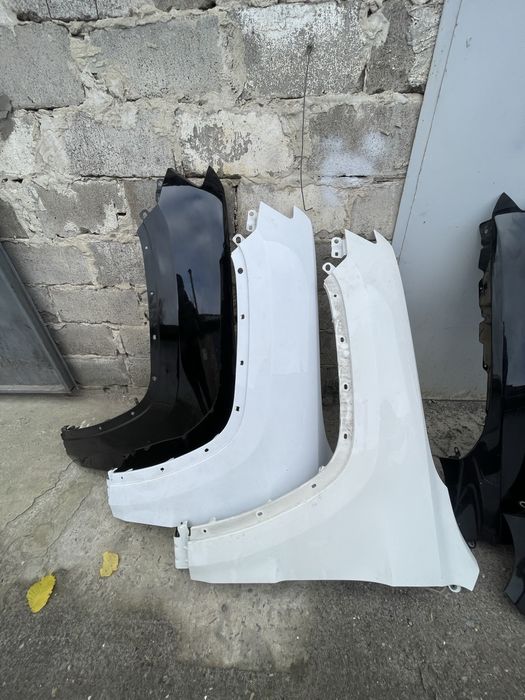 Крило Jeep Grand Cherokee гранд черокі