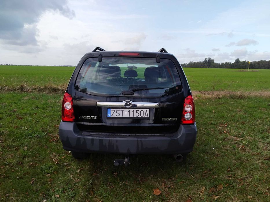 Samochód Mazda Tribute