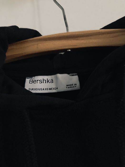 Bluza czarna z kapturem bershka Aspen Colorado school bawełna