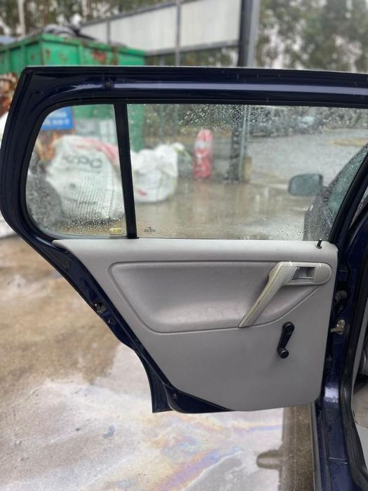 Para peças VOLKSWAGEN Polo (6N)