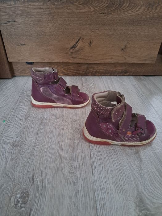 Buty Memo rozm. 23