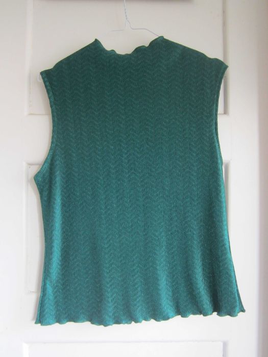 Blusa Verde M canelada e cintada Shein manga à cava