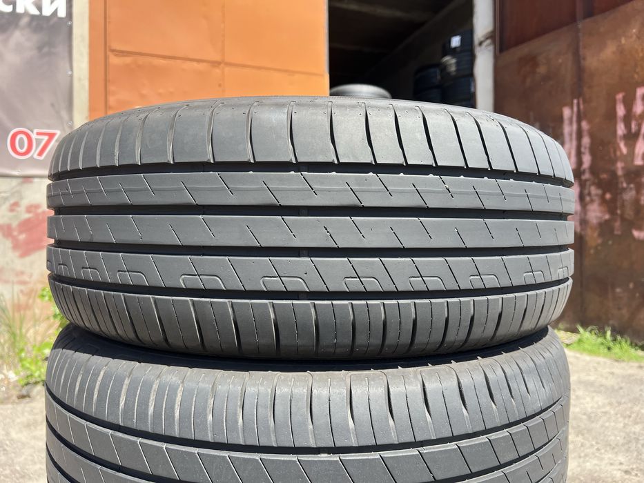 215/55r17 Goodyear Efficient grip performance шини літні комплект