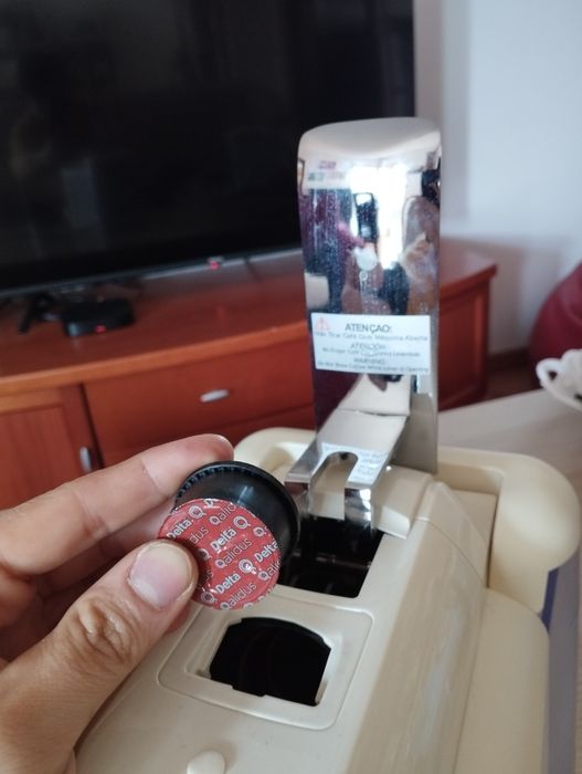 Máquina de café Delta QOOL