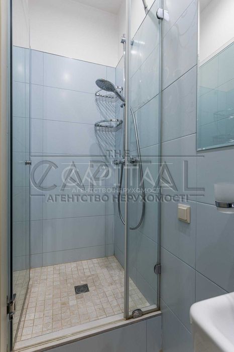 Продаж Авторський ремонт Київ Печерськ, вул. Андрія Верхогляда, 5