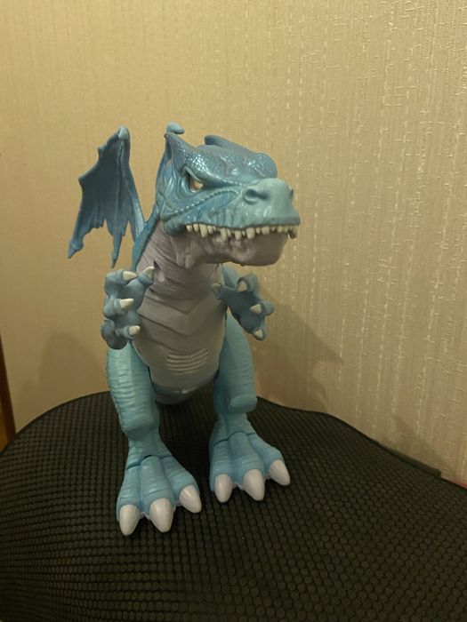 Іграшка “Дракон, що дихає вогнем” (світиться, видає звуки)