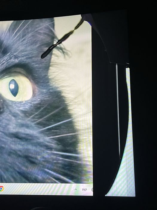 Продам монитор MSI G32C4X с дефектом повреждена матрица