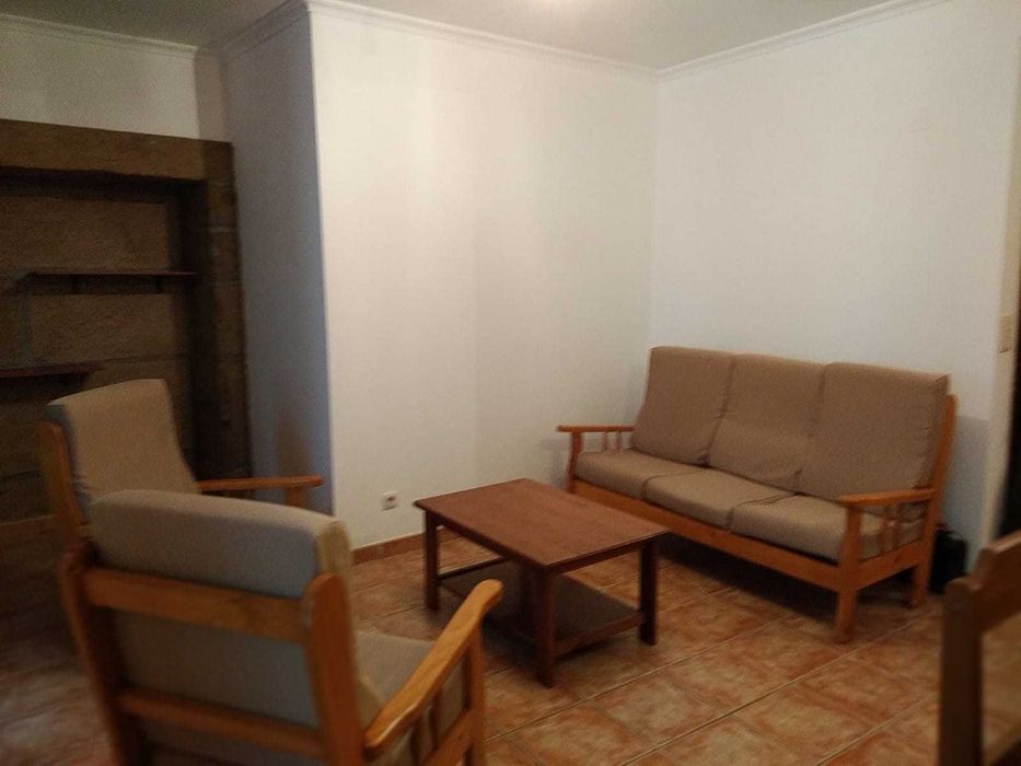 alugo apartamento