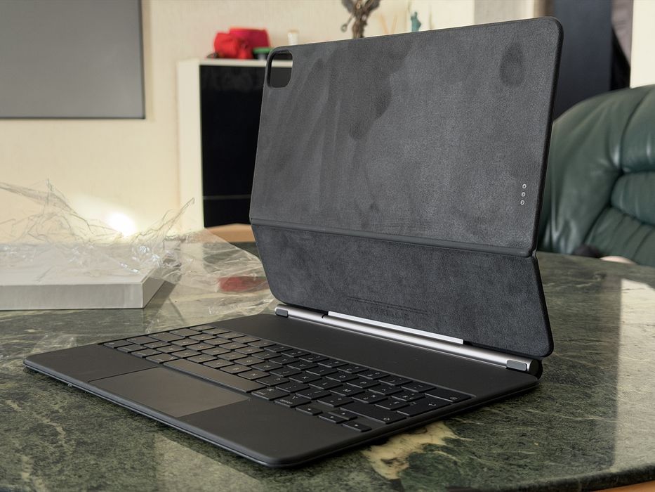 Apple Magic Keyboard для iPad Pro 12.9" (3-6 Gen) (A2480) | Open Box