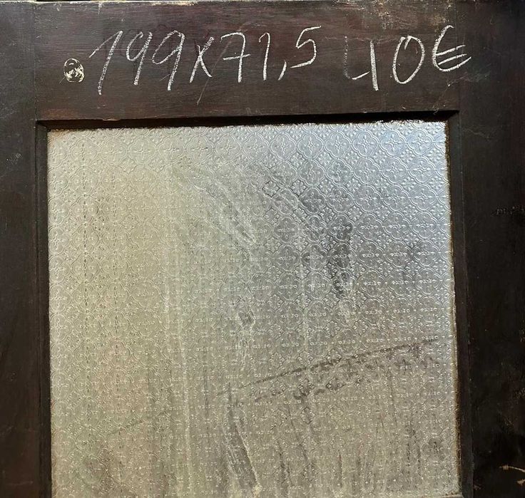 Portas antigas em madeira exotica aptas a serem usadas