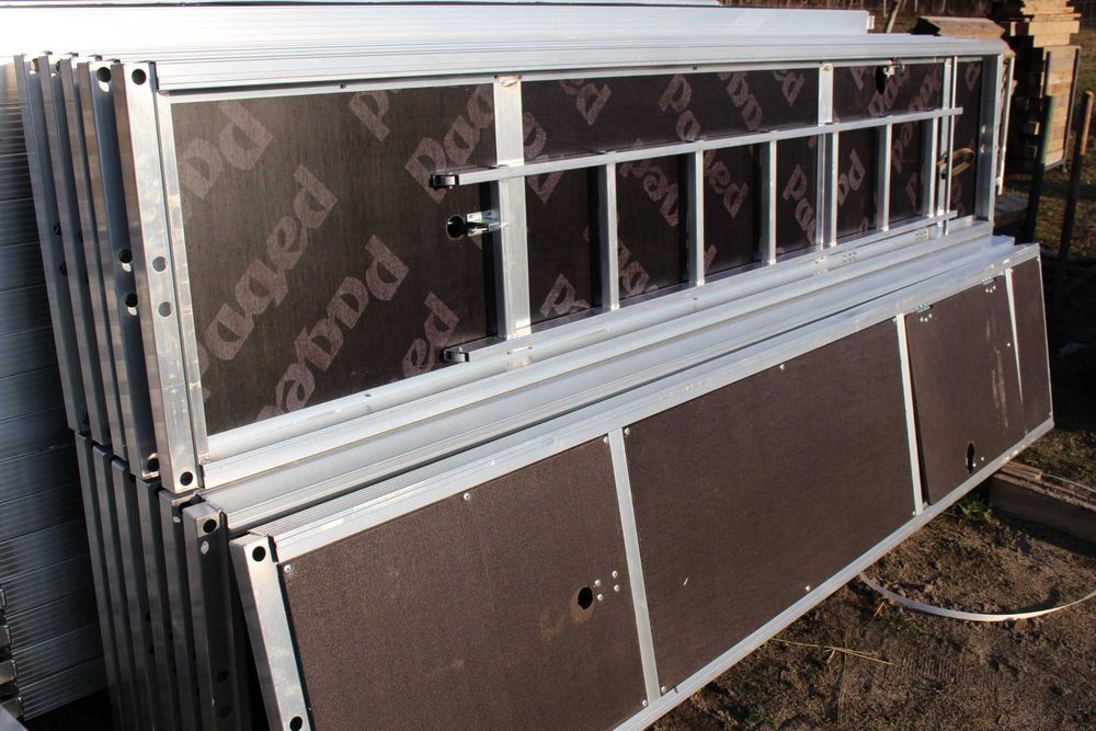 Rusztowanie elewacyjne szczytowe plettac 12x10m powierzchnia rob 108m2