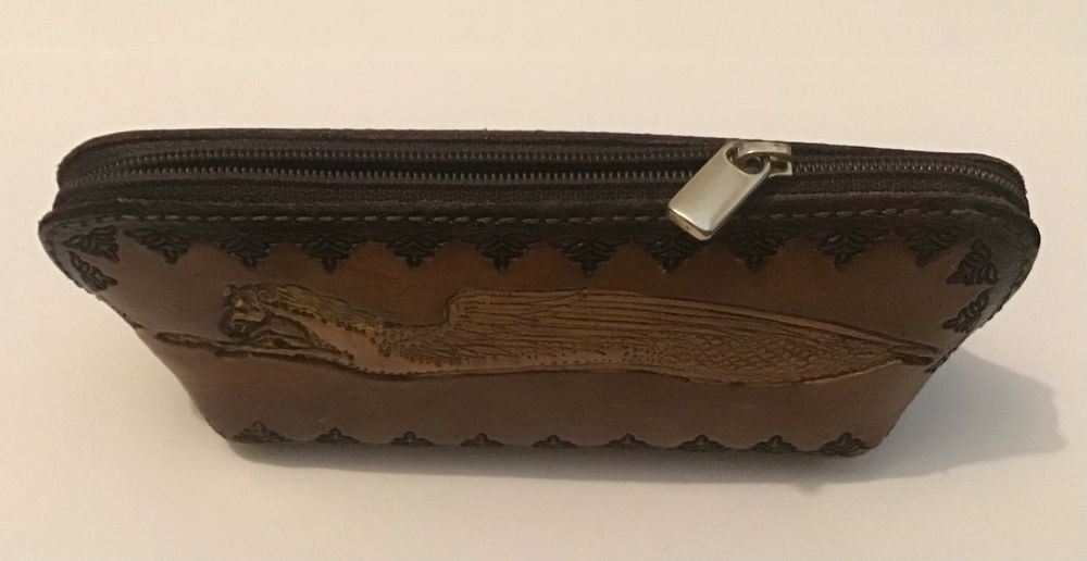 Bolsa para guardar óculos marca Lapó