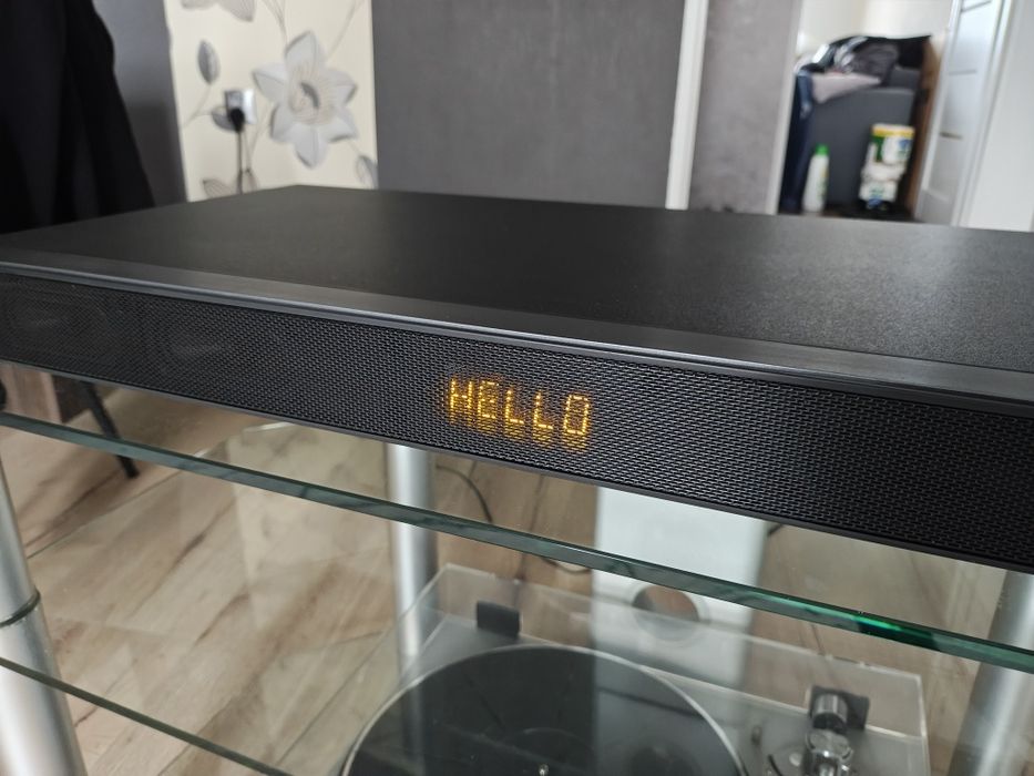 Soundbar Telefunken sa100br1 z pilotem .