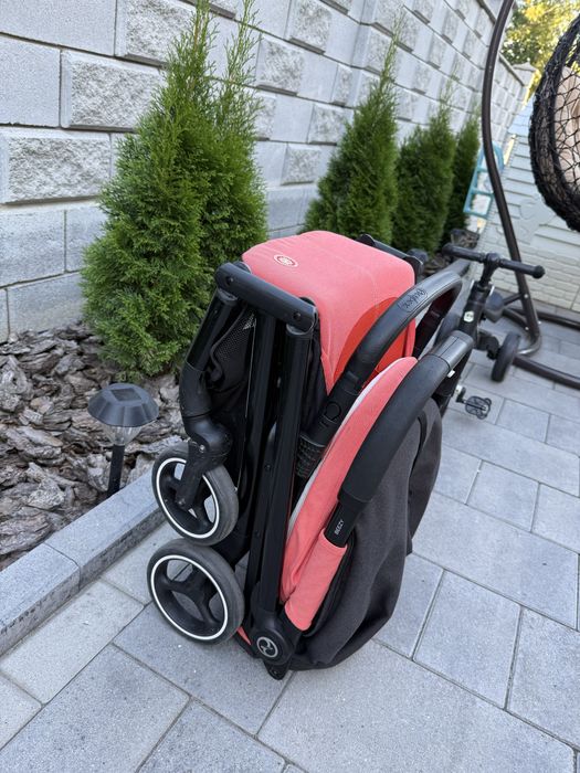 Прогулочний візок Cybex beezy