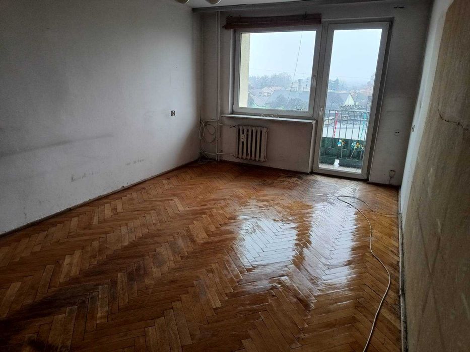 Mieszkanie M3 57,6 m2 do remontu