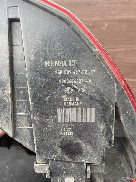 Стопи, стоп, ліхтарі задні Renault Scenic 2 Рено Сценік 2 (06-09)
