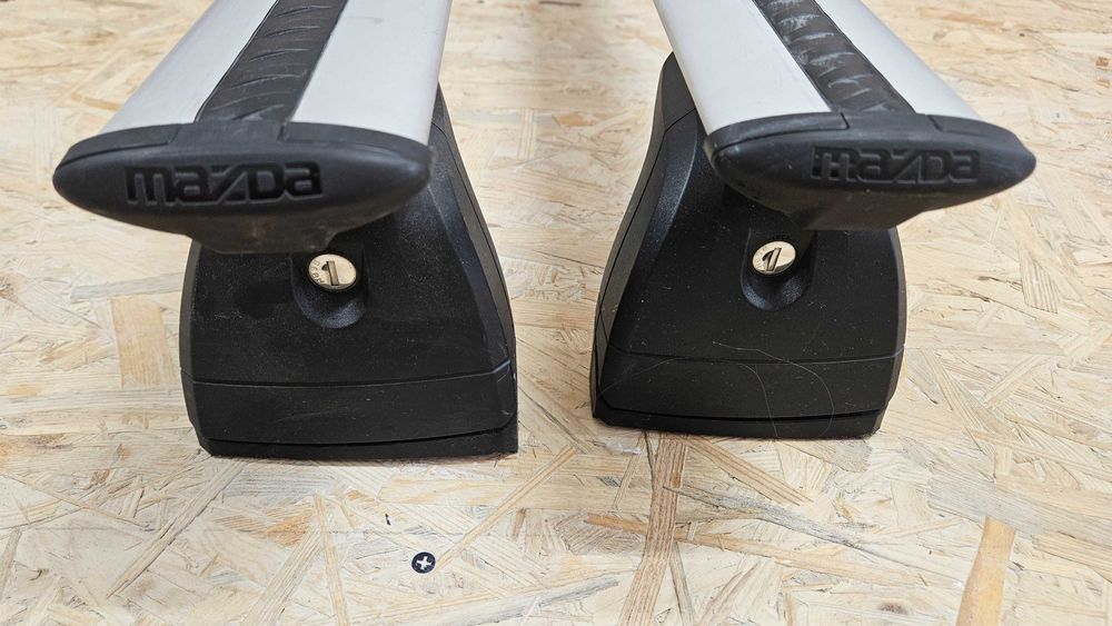 Thule - belki - bagaznik samochodowy stan bdb.