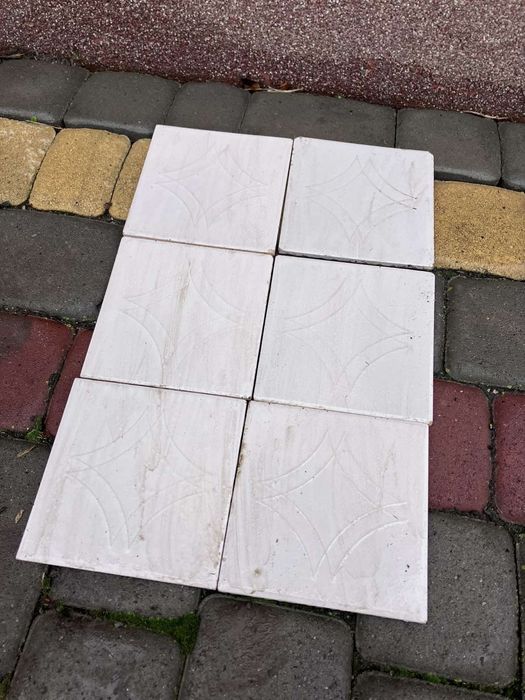 Плитка керамічна 15×15 біла, бежова, рожева