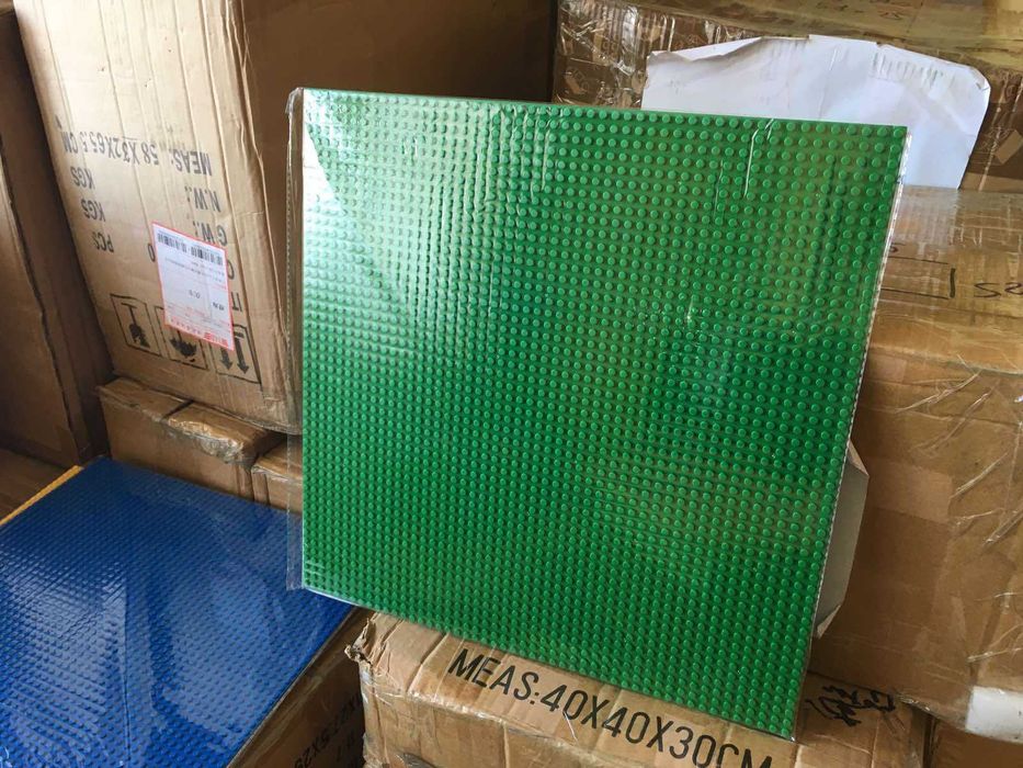 Базова пластина для ЛЕГО, LEGO поле 40х40 см (50х50 крапки)