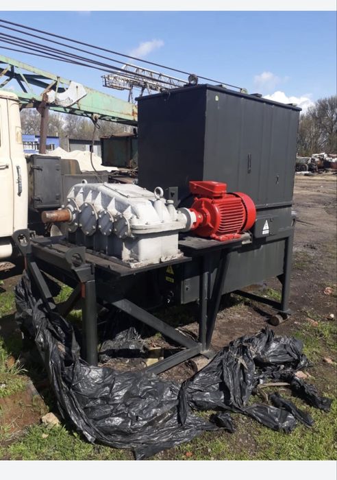 Станок Шредер дробілка