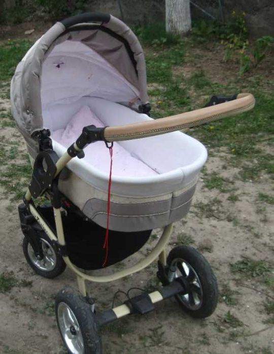 Продам коляску бу