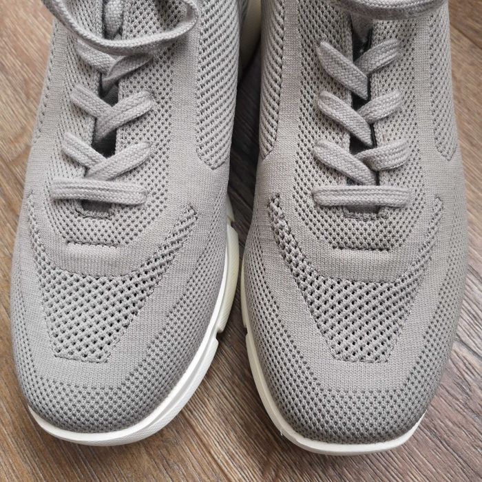 Bata кроссовки летние кеды 39 размер новые