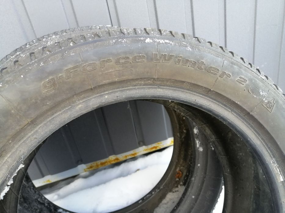 Зимняя резина пара 205/55/17