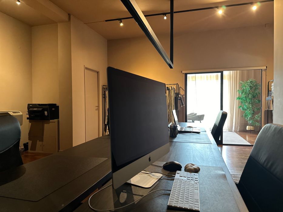 ESPAÇO E SALA PARA FORMAÇÕES, COWORK E PODCASTS. CEDÊNCIA DE ESPAÇO