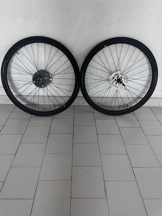 Rodas estrada / btt 29 impecaveis