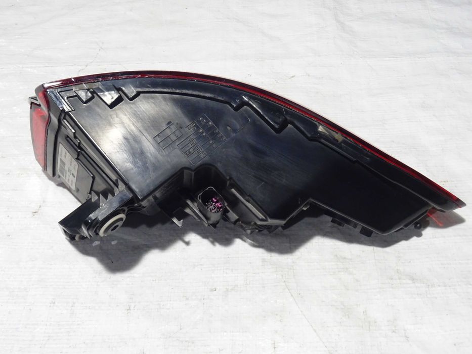 lampa tył tylna tylnia lewa audi a8 d5 4n 4n0 led cała ok 4n0.945.091b