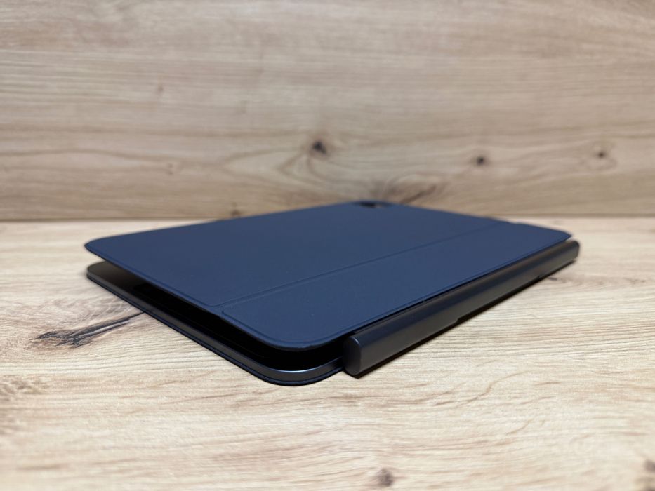 Оригінал Apple Magic Keyboard з трекпадом (MWR23) для iPad Pro 11” M4